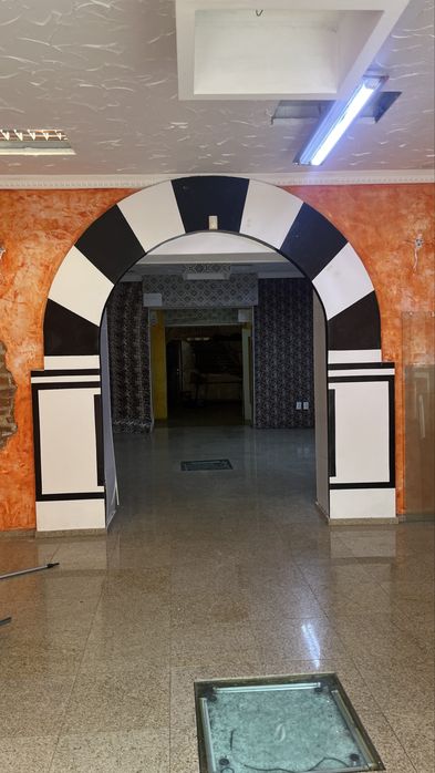 Inchiriez spatiu comercial in zona centrala