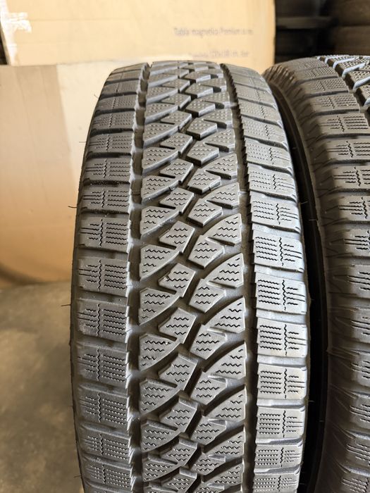 4 anvelope iarna 205/65/16 C , Bridgestone , 7-7.7 mm !