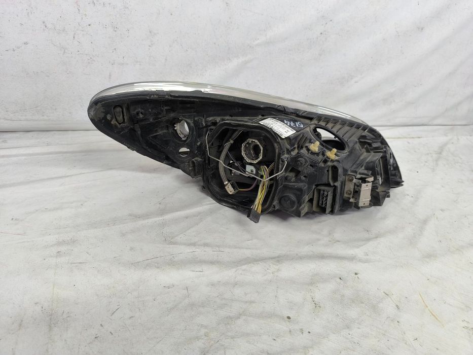 Far stanga xenon Volvo C30 facelift dupa 2008