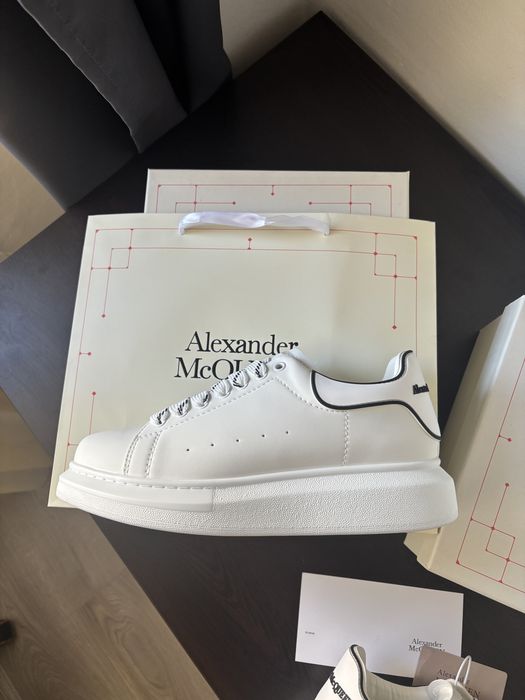 Adidasi Alexander McQueen White-Black