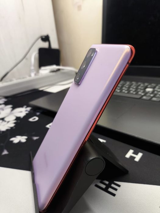 Samsung galaxy S20FE