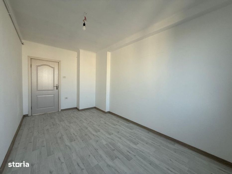 Apartament 2 camere, etaj 5, 50 mp utili - zona Medicina — fotografia 1