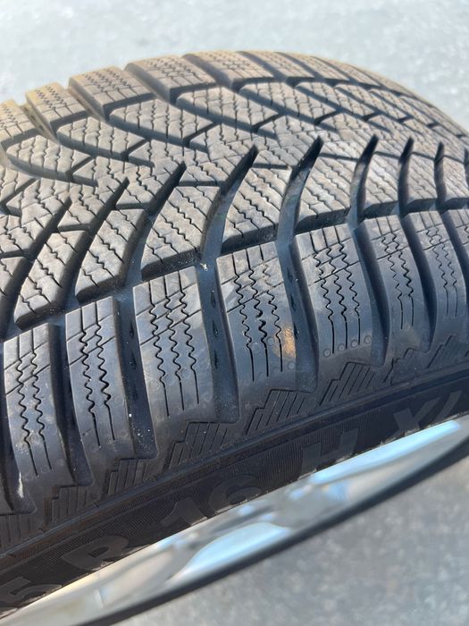 Продавам джанти с гуми r16