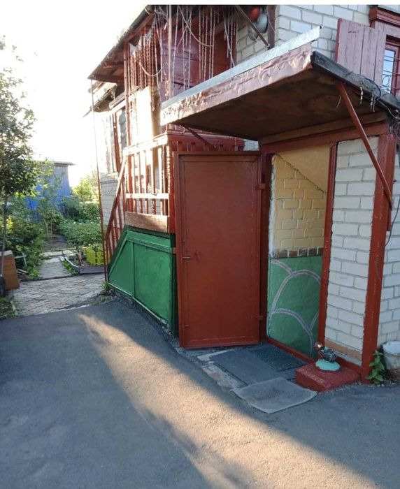 Продам дом с большой территорией!