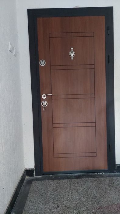 Продавам етаж от къща в кв. Галата, Варна