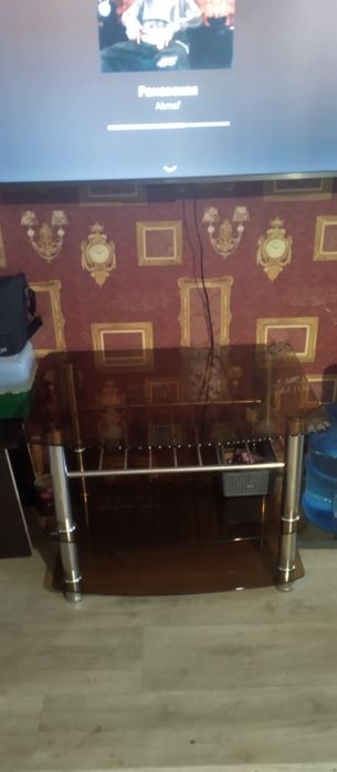 Продам тумбу под телевизор