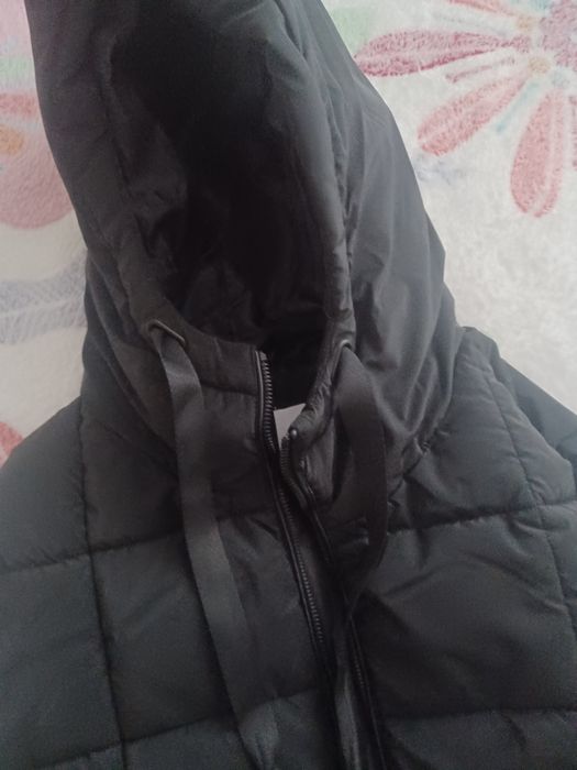 Vesta matlasata neagra