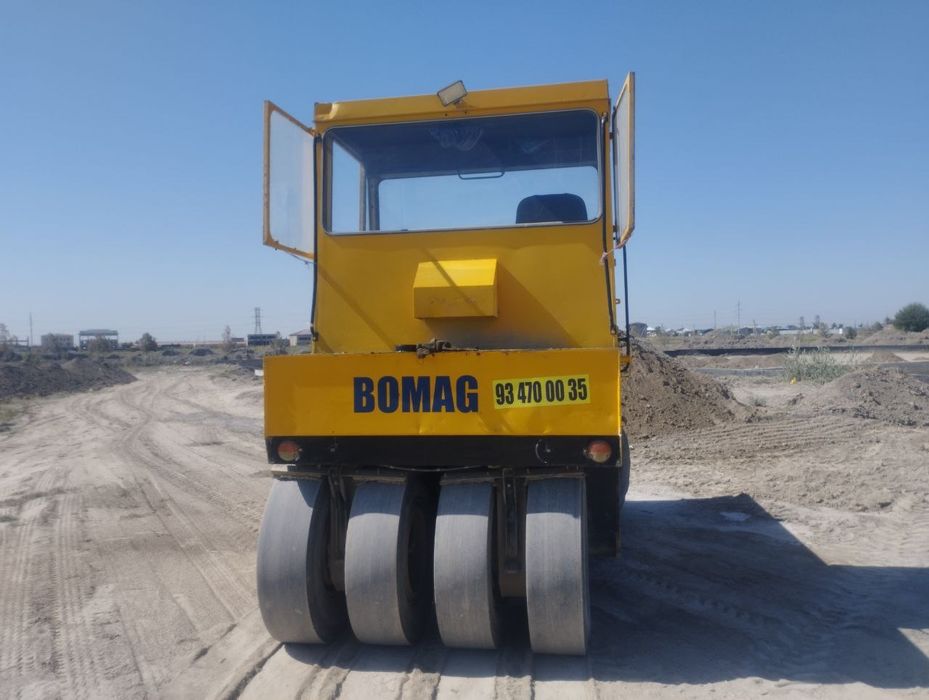 18т BOMAG каток сотилади