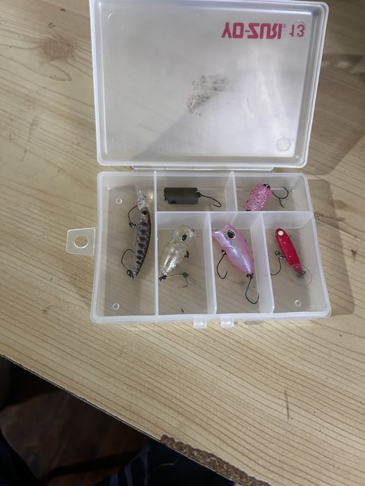 Продавам запазени японски примамки за area fishing