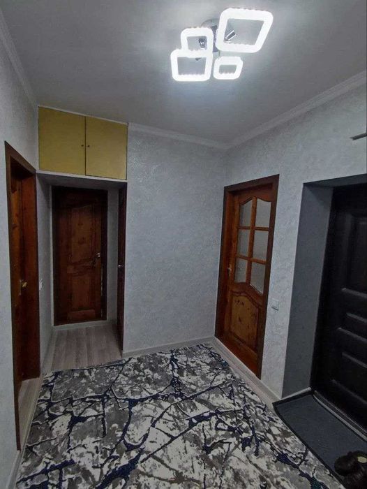 Аренда квартира Метро Новза, 3/5/5. Оилага.