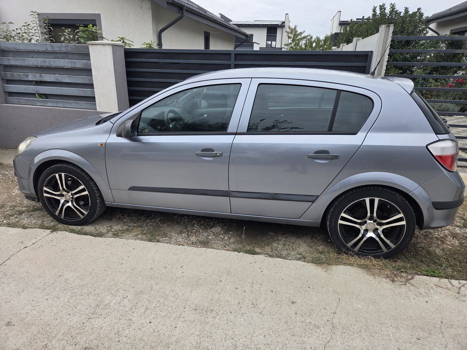 OPEL Astra 2004 — imagine 2