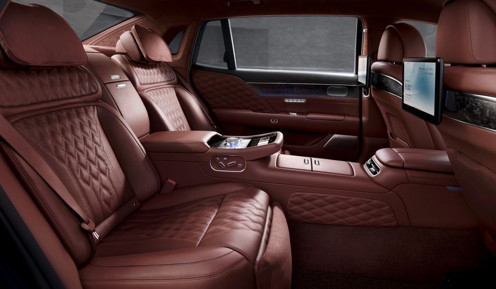Срочно Genesis g90 limousine