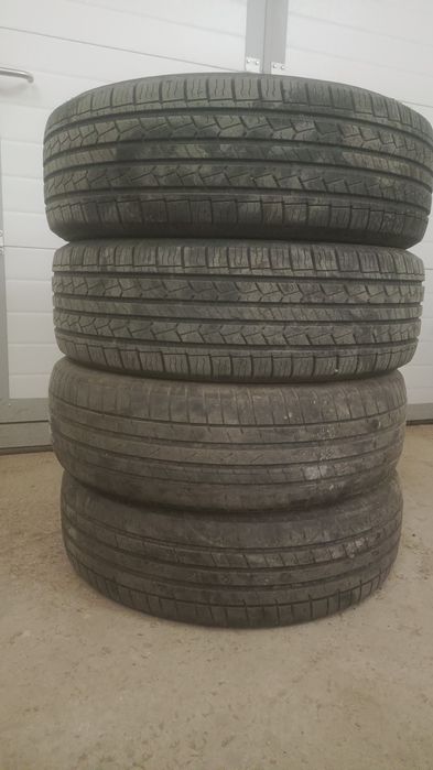 Шины  летние. Почти новые.