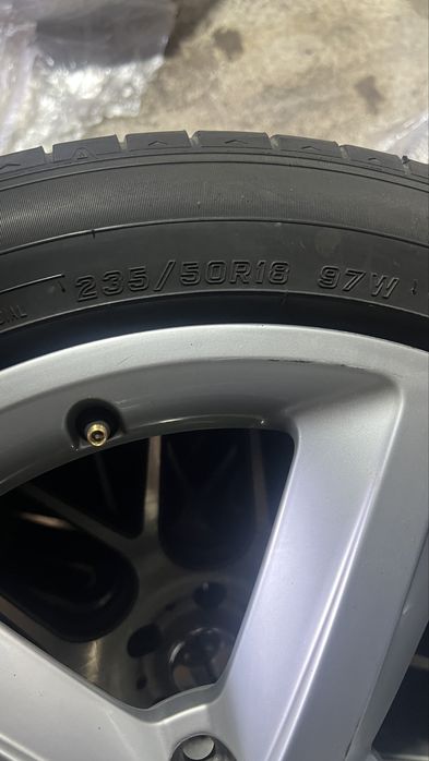 Диски с резиной Ауди R18