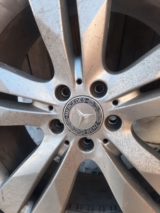 Шины +диски в хорошем состоянии.