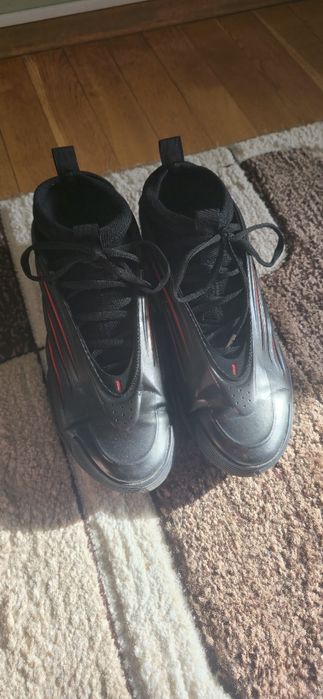 Маратонки Адидас баскетболни