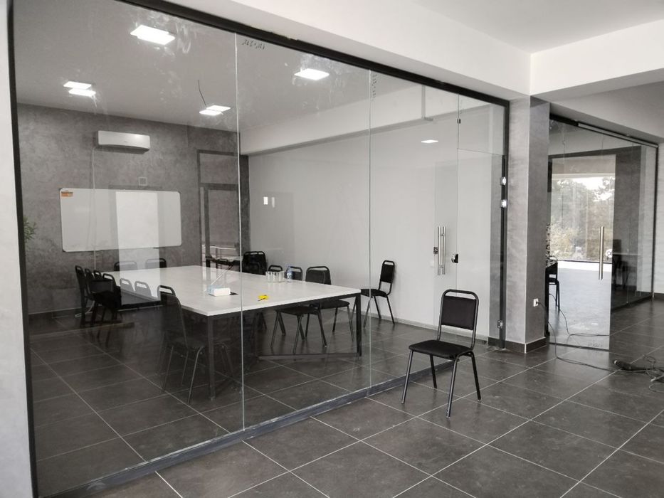 Перегородки офисов 10 мм