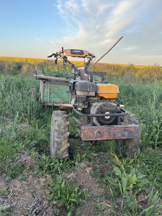 De vanzare motocultor