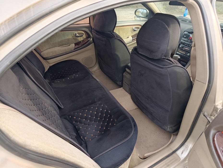 Продам чехлы универсальные