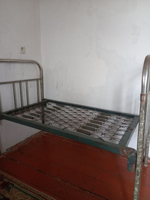 Продам качественный стульчик