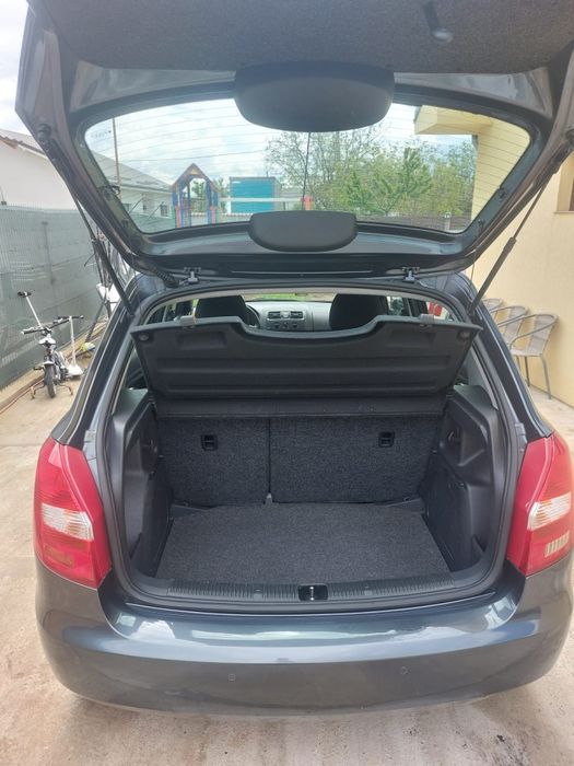 SKODA Fabia 2011 — imagine 5