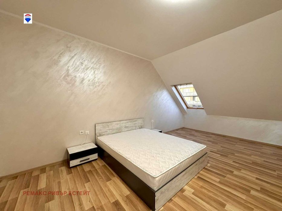 Продава се Четиристаен апартамент в Русе, Широк център - 148 кв.м за 1250 €/кв.м - Снимка #11