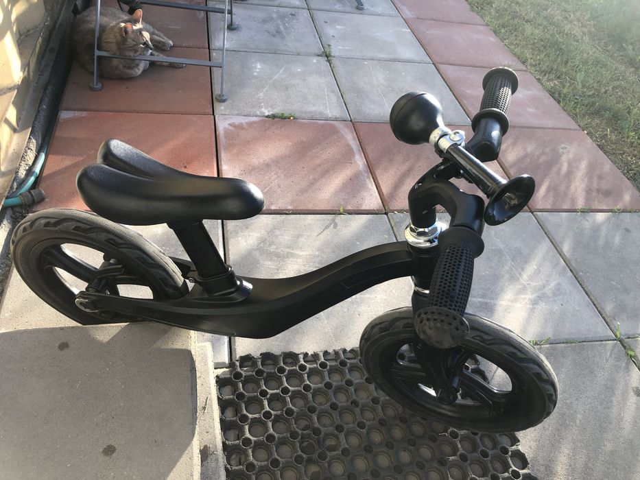 Bicicleta de echilibru
