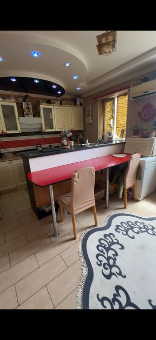 Коттедж, мансардные дом продаётся срочно