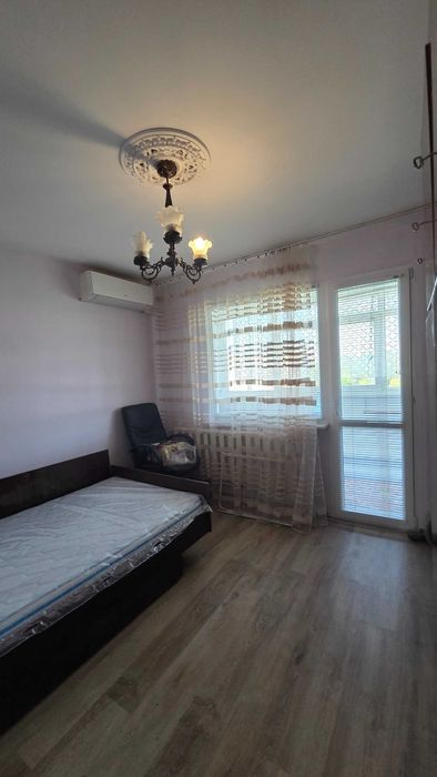 Продава 3-СТАЕН апартамент