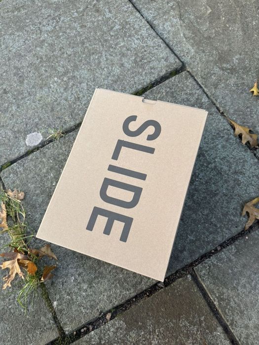 Yeezy Slides Onyx (46)