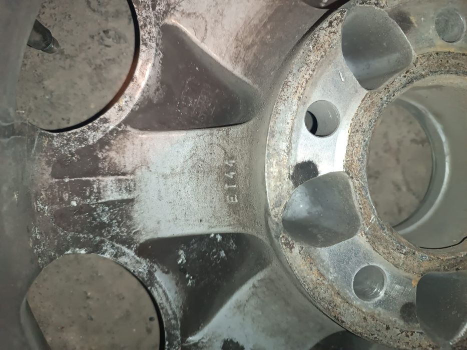 Продам резину с дисками