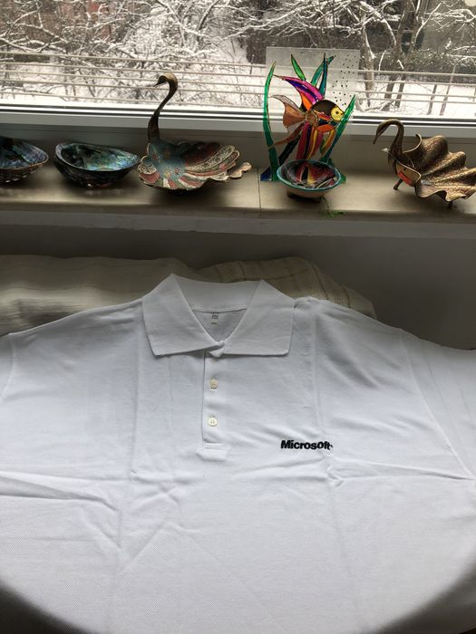 Мъжки тениски с Microsoft лого, черна бродерия.