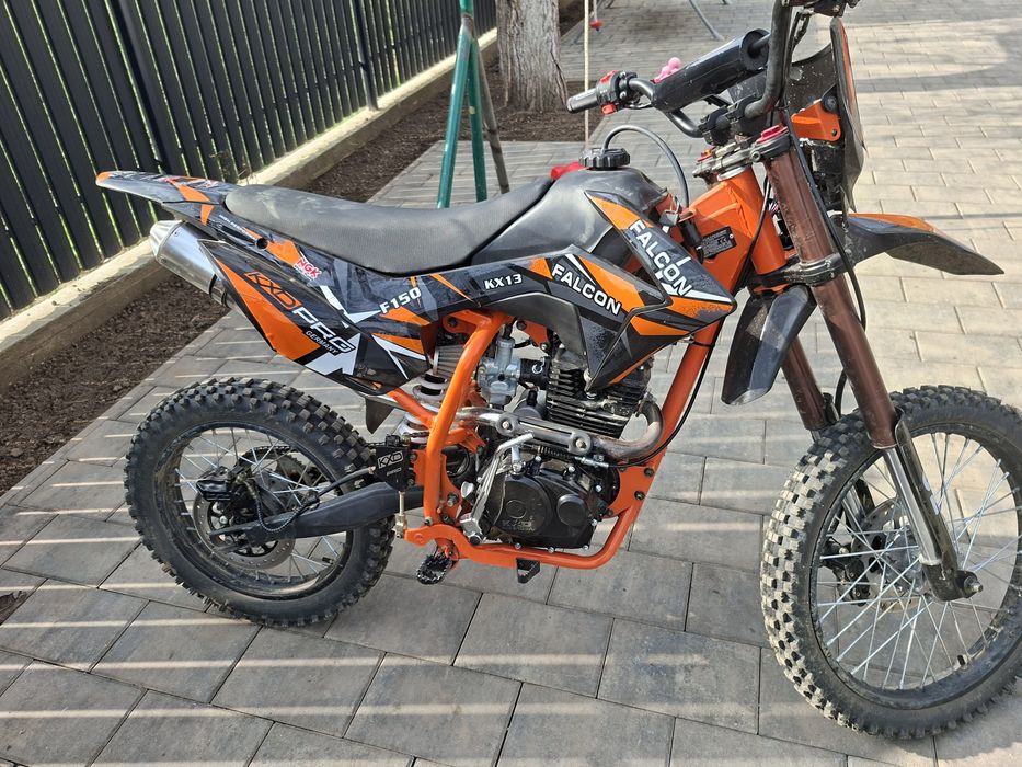 Vand cross 150 cc 10 ore de functionare