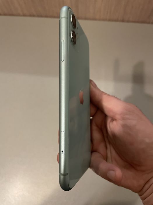 De vanzare Iphone 11 blue,