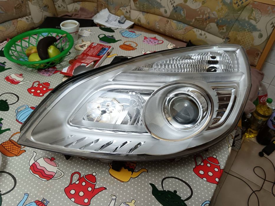 Ляв фаров Renault Scenic 2007-2009