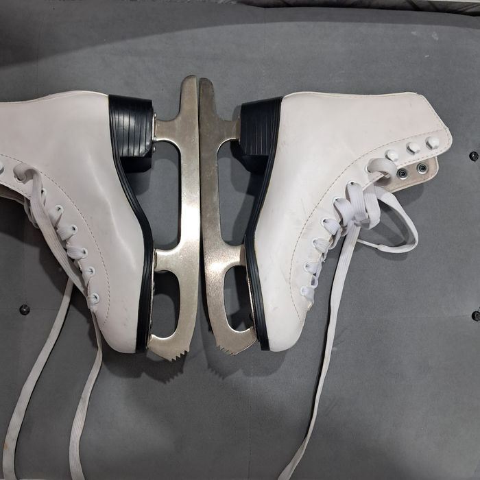 Коньки 35 размер