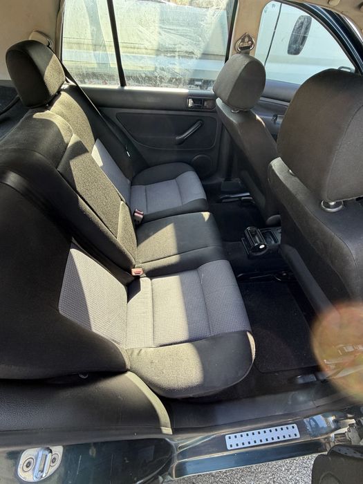 Volkswagen Golf 2003 benzină, 594 € — imagine 5