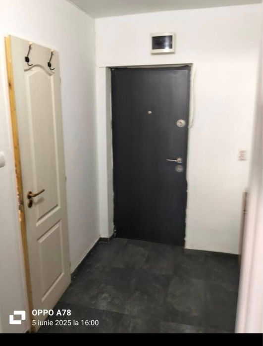 Camera camin cu centrala zona liceul pedagogic