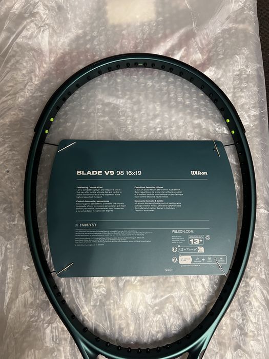 Тенис ракета Wilson Blade V9