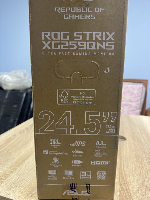 Монитор Asus ROG Strix 24,5 380Hz