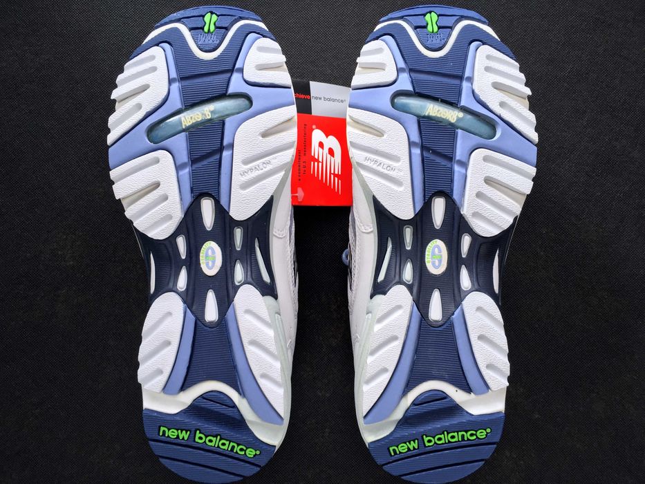 VINTAGE 1998 Made in U.S.A. New Balance® 753 Walkers — 9/8 B (26.0)