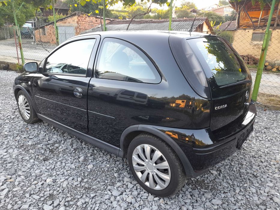 Opel Corsa 1.2 16v - 80кс./2006г/- на части