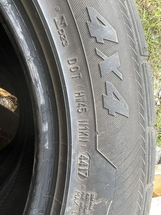 Гуми Matador Hektora 4*4 летни за SUV 235/60/18