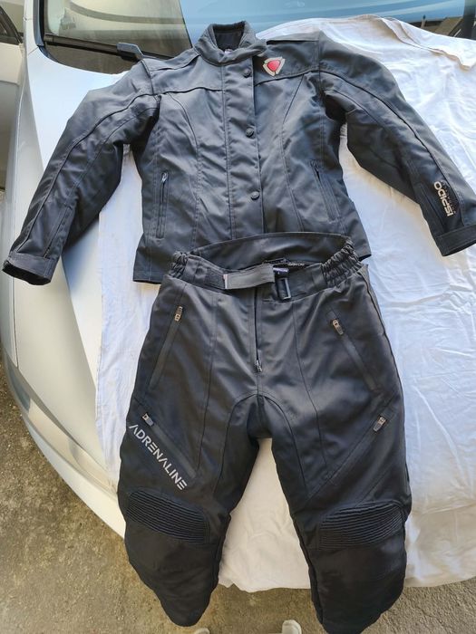 Мъжки и дамски мото екип