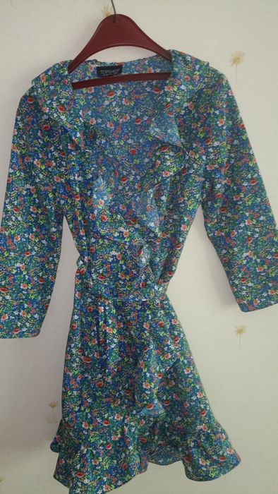 Платья,рубашки,продам