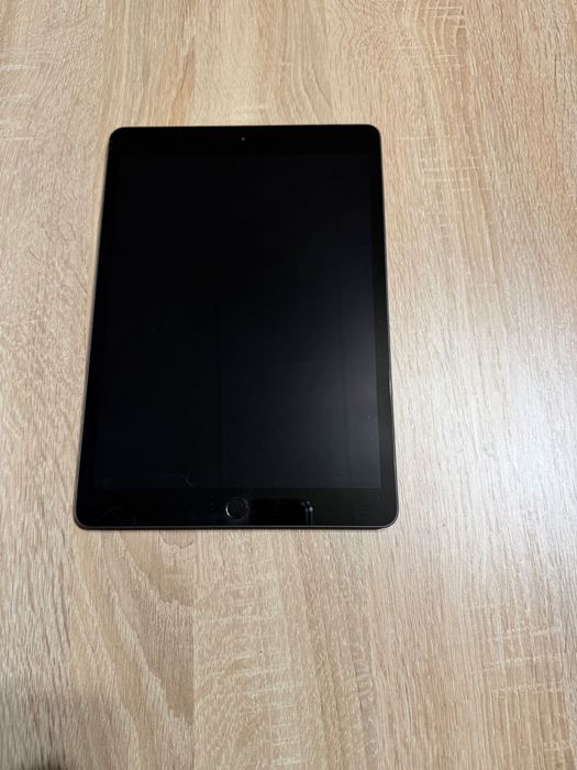 iPad 7 th Generation 128 GB