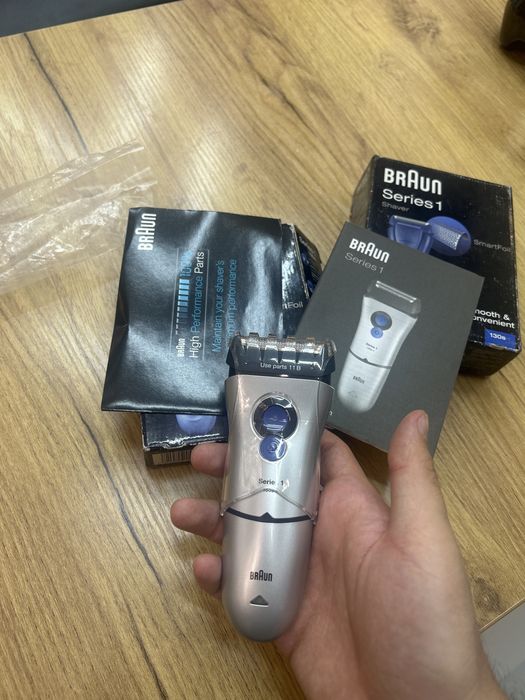 braun series 1 smart foil shaver шейвер