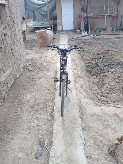 Germanskiy velosiped satiladi