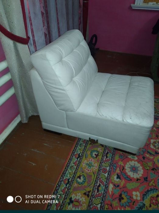 Кресло из натуральной кожи для кабинета, гостиной или офиса