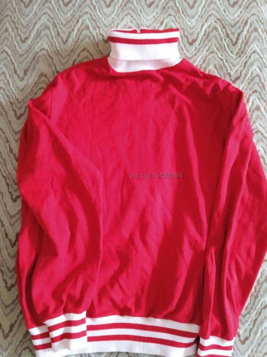 Яке Блуза М размер